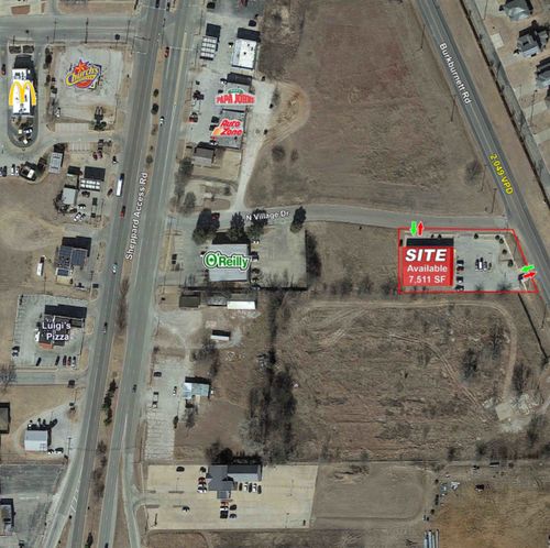 Former Family Dollar - Wichita Falls: 3430 Burkburnett Rd, Wichita Falls, TX 76306